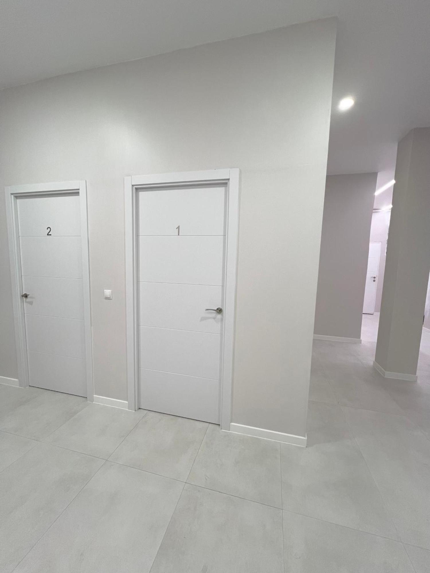 Hostel Oasis Мадрид Екстериор снимка